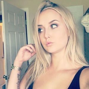 Meet your Posher, Sophia